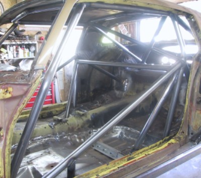 Outlaw style rollcage